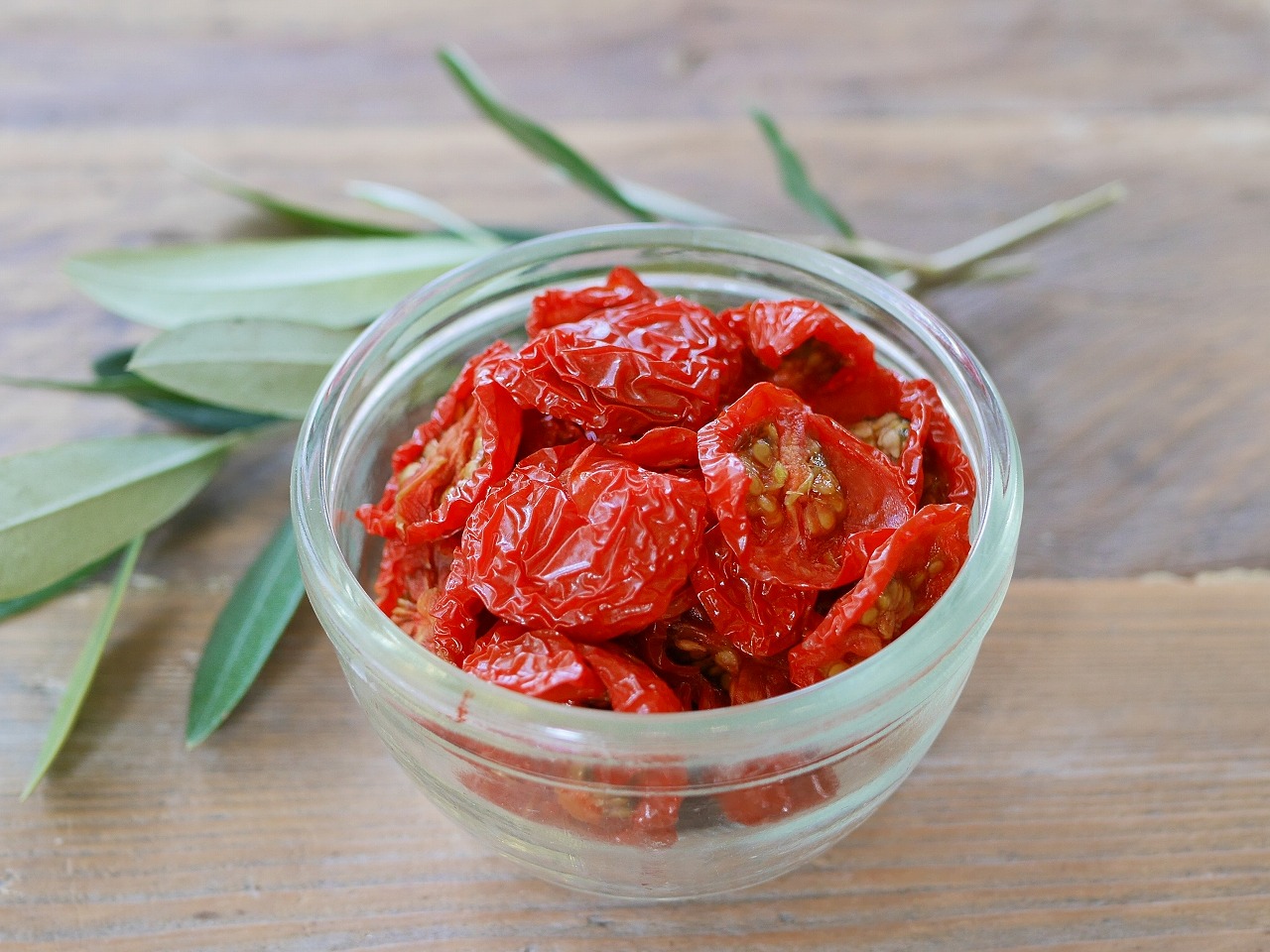 セミドライミニトマト